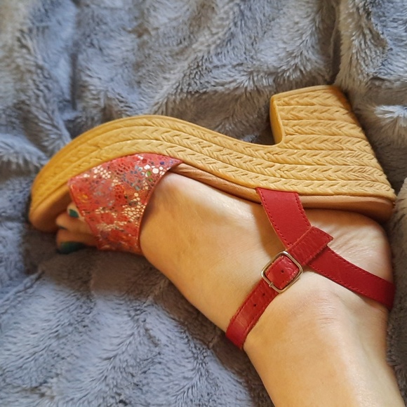 Genuine leather platform sandals size 8 - Picture 2 of 8